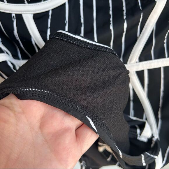 Disney The Nightmare Before Christmas Jack Skellington One-Piece Swimsuit Sz 1X - Picture 6 of 14